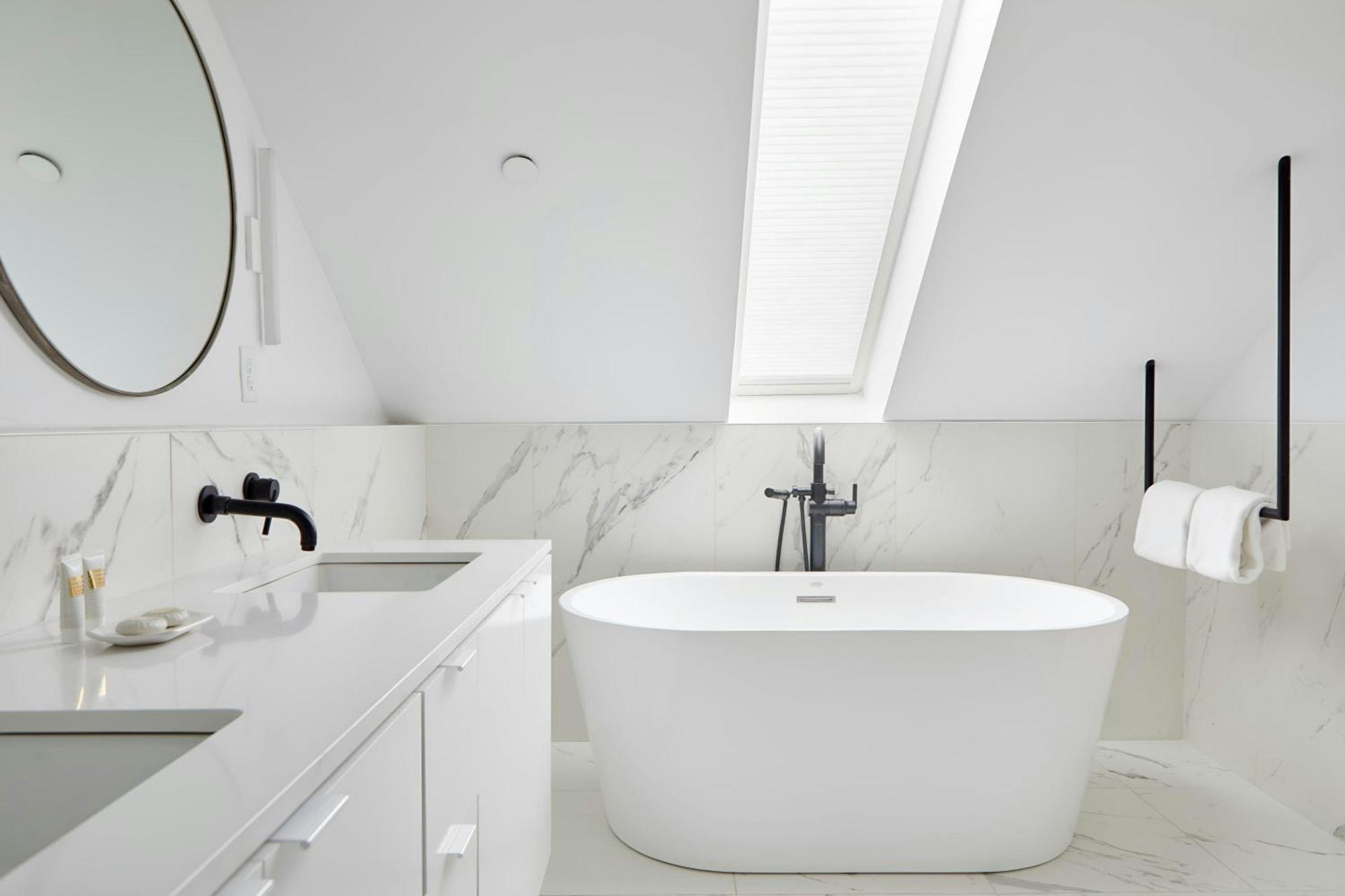 Sonder By Marriott Bonvoy Gravier Place Medical Aparthotel